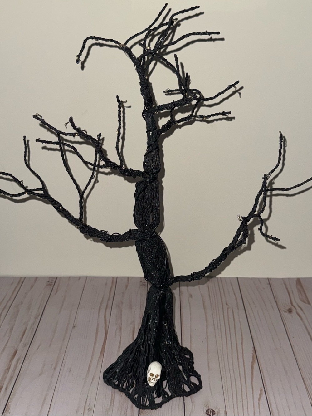 Halloween LED tree - Picture 7 of 10